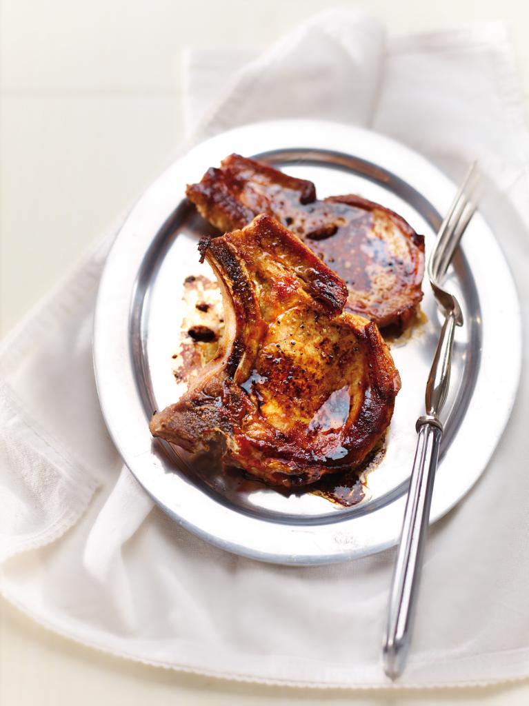 Cotes de porc marinées au miel et ketchup Novoviande