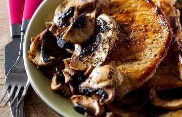 Escalopes de veau aux champignons et vinaigre de Xérès